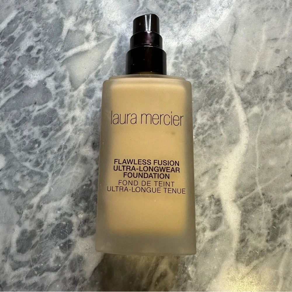Laura Mercier‎ Flawless Fusion Foundation Tawny